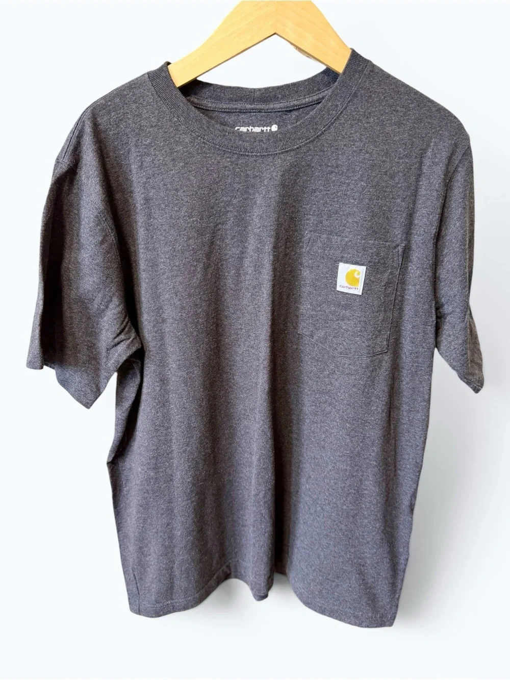 The North Face & Carhartt Men’s Graphic Pocket Tee Bundle Size Large